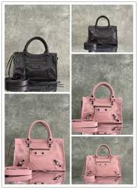 Picture of Balenciaga Handbags _SKUfw236284357fw